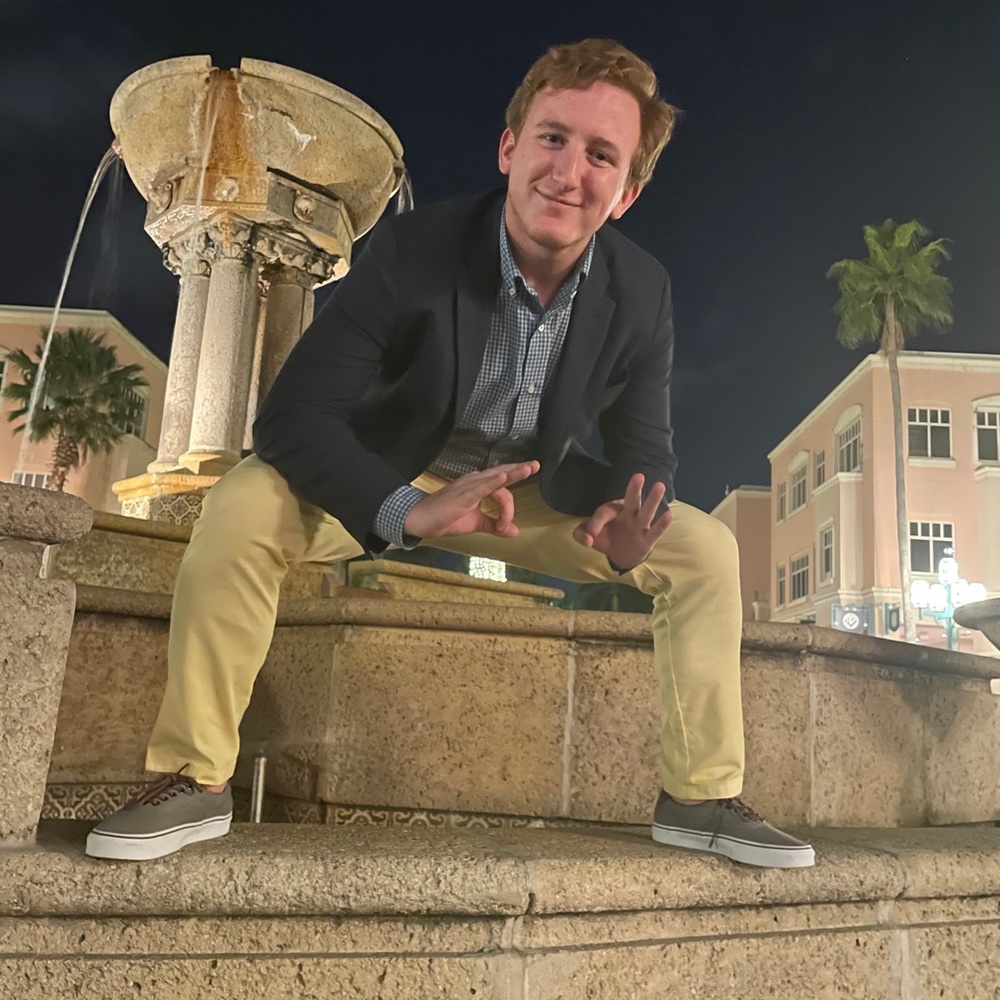 Meet your Posher, Blake